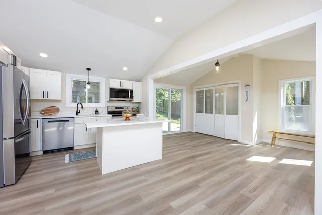 $484,900 | 3 Stephanie Road, Dunbarton, NH 03046