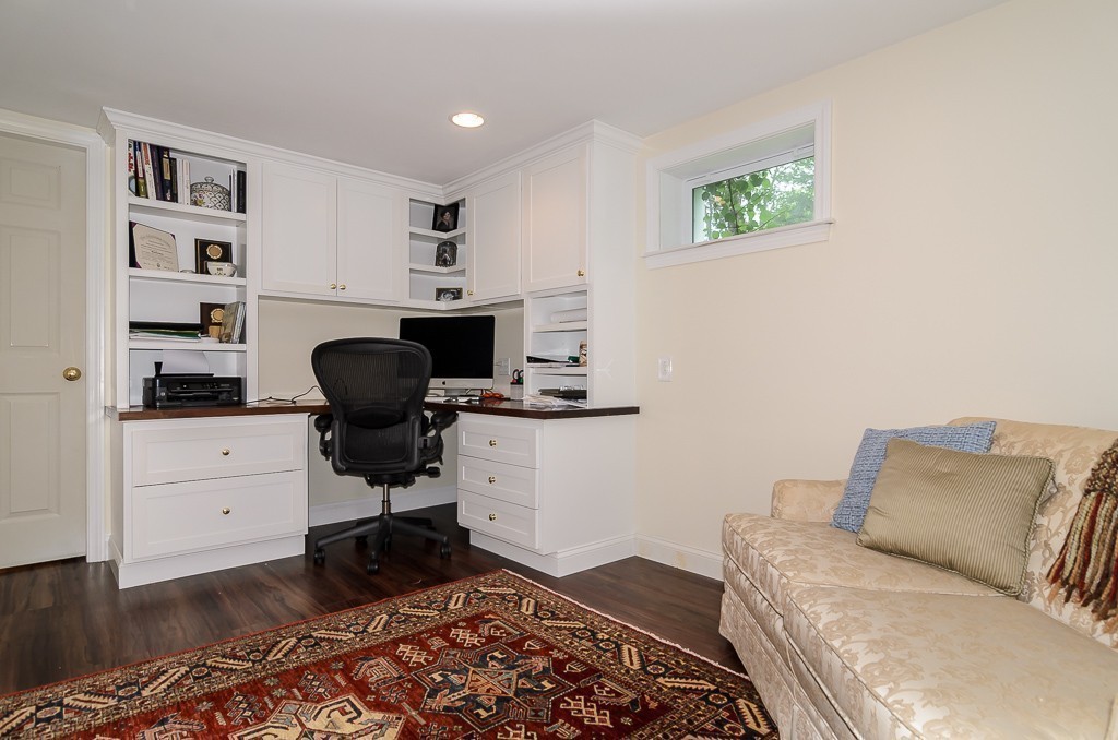 33 Yorkshire Road Dover, MA 02030 - Photo 19 of 26 Gallery Image 19