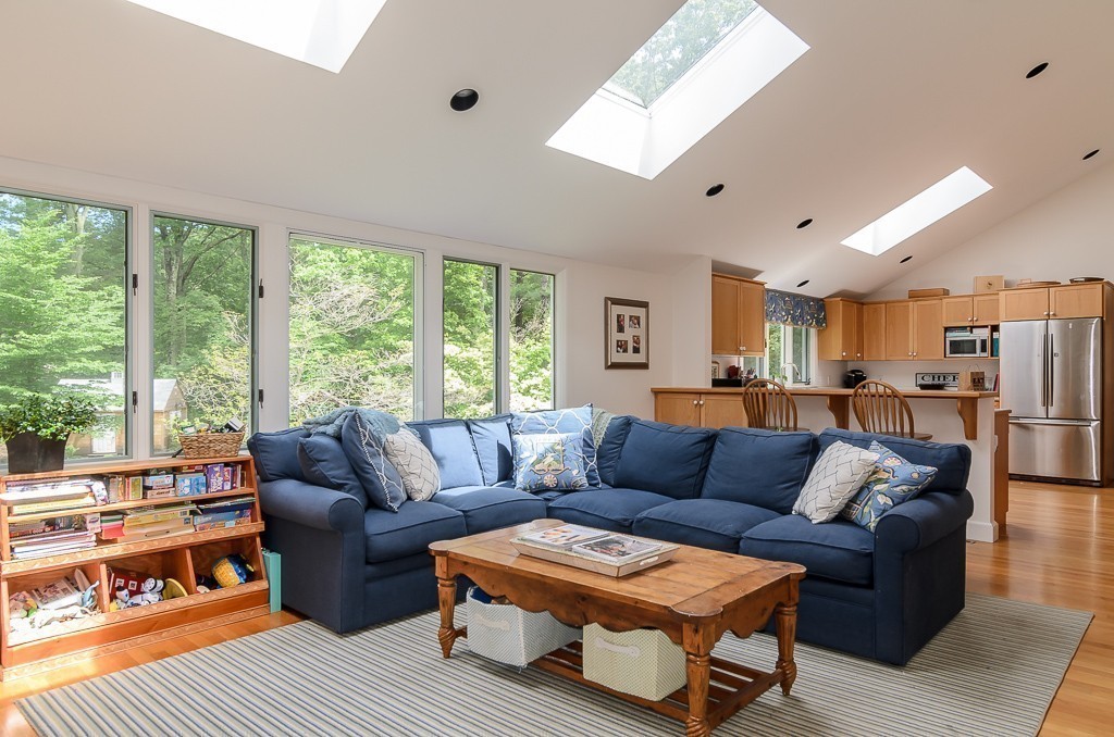 33 Yorkshire Road Dover, MA 02030 - Photo 7 of 26 Gallery Image 7