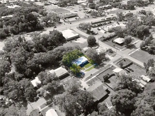 $1,800 | 257 East Yeomans Avenue, LaBelle, FL 33935