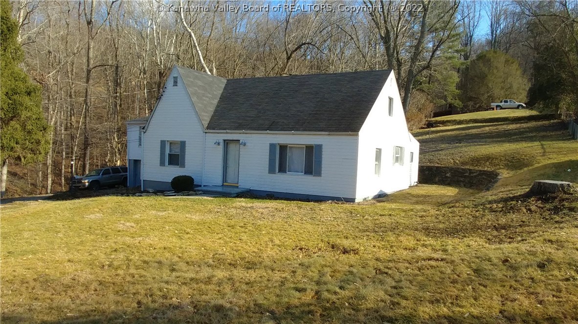 3816 Indian Creek Road Elkview, WV 25071 - Photo 2 of 21 Gallery Image 2
