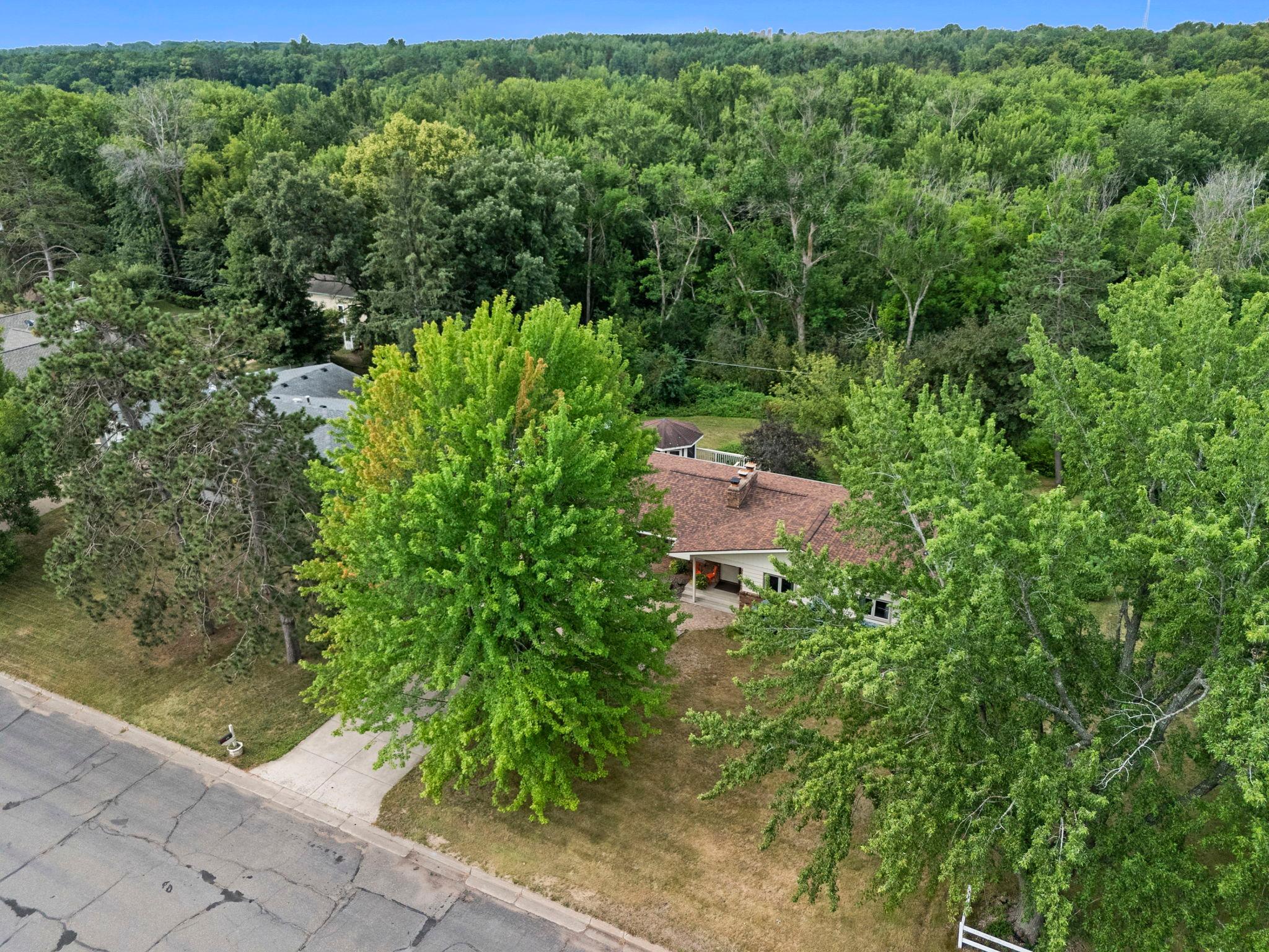 475 Riverside Street Mora, MN 55051 - Photo 85 of 88 Gallery Image 85