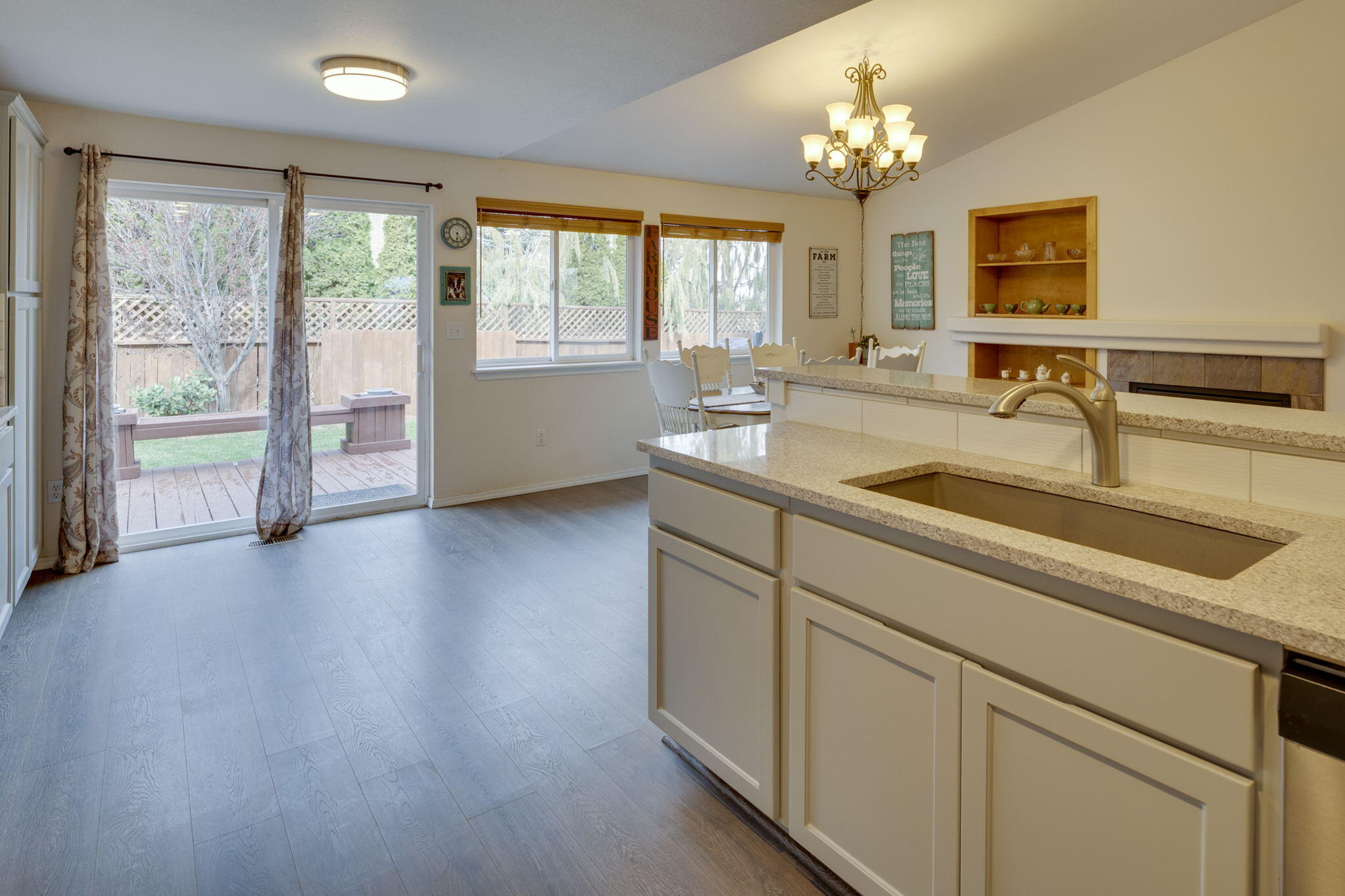 1913 Southwest 37th Street Redmond, OR 97756 - Photo 21 of 42 25-web-or-mls-1913 SW 37th-25