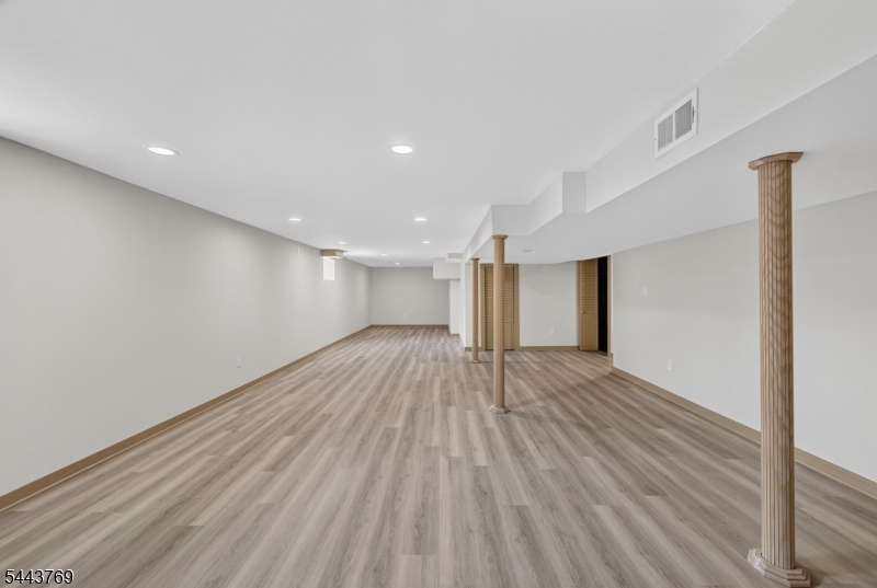 15 Elberta Road Maplewood, NJ 07040 - Photo 44 of 48
