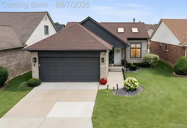 $320,000 | 20101 Shoals Court, Clinton Township, MI 48038