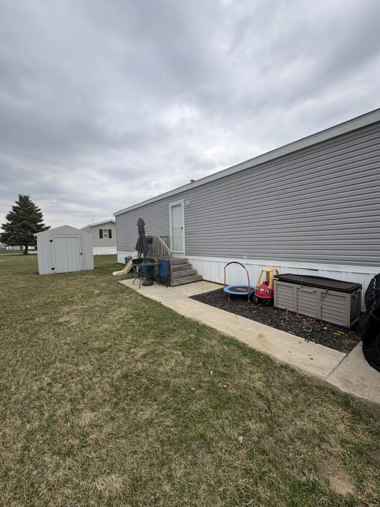 360 East Tuttle Road, Unit 217 Ionia, MI 48846 - Photo 24 of 27 84D89C0E-0484-459B-AE4E-8EF98F5194C0_1_1