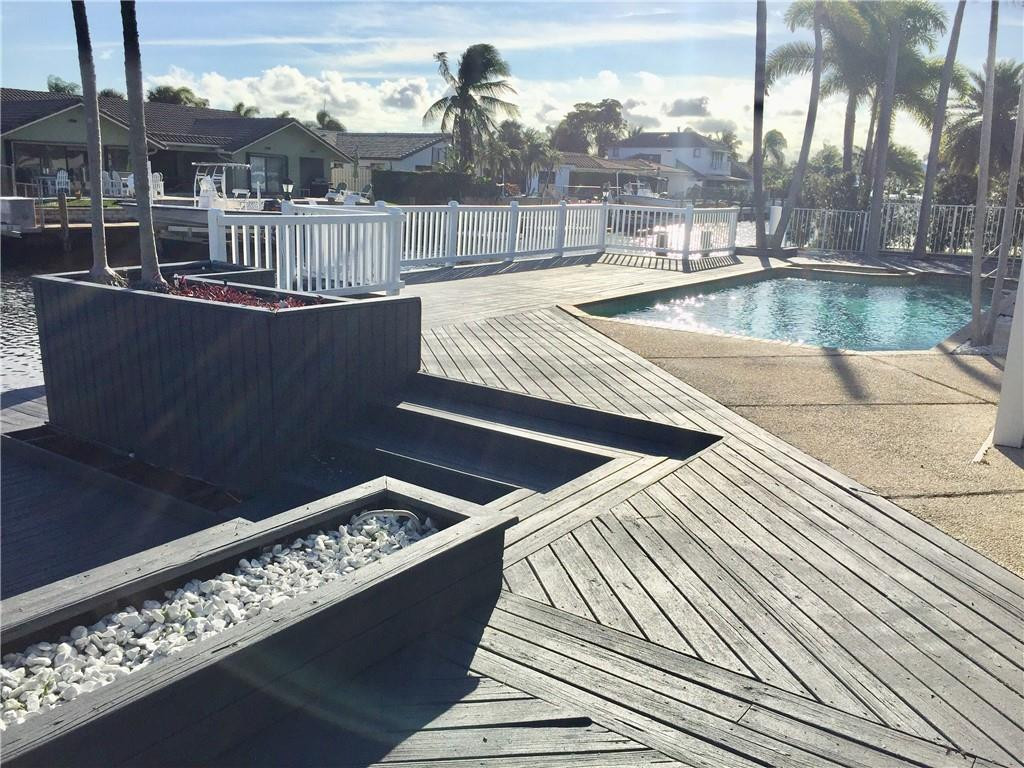 2740 Northeast 47th Street Lighthouse Point, FL 33064 - Photo 5 of 16 Photo 5