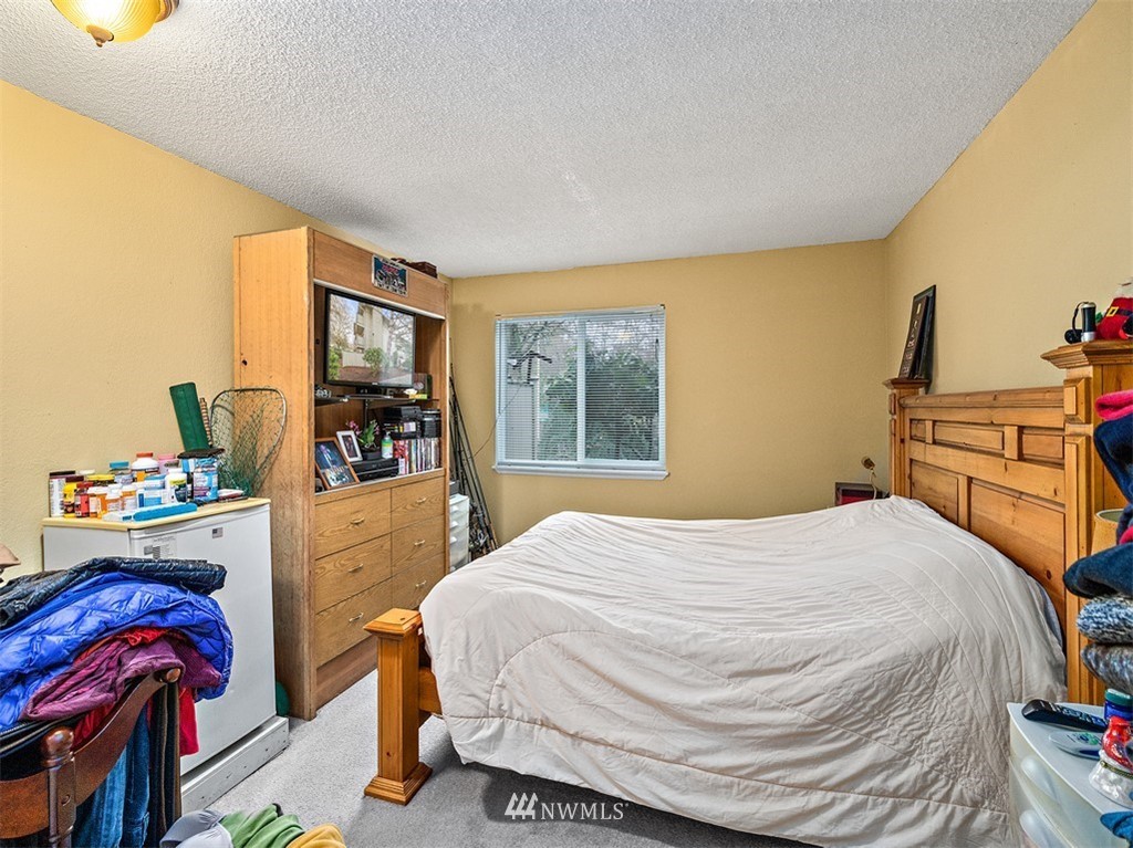 1150 Sunset Boulevard Northeast, Unit 101 Renton, WA 98056 - Photo 5 of 14