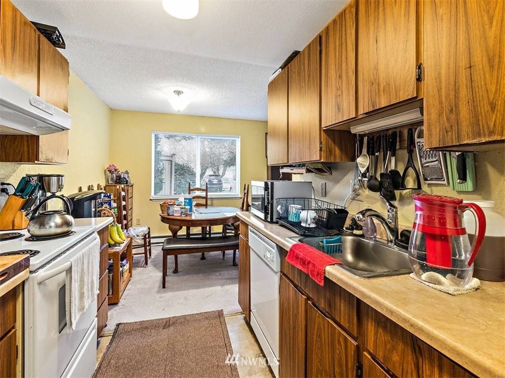 1150 Sunset Boulevard Northeast, Unit 101 Renton, WA 98056 - Photo 10 of 14
