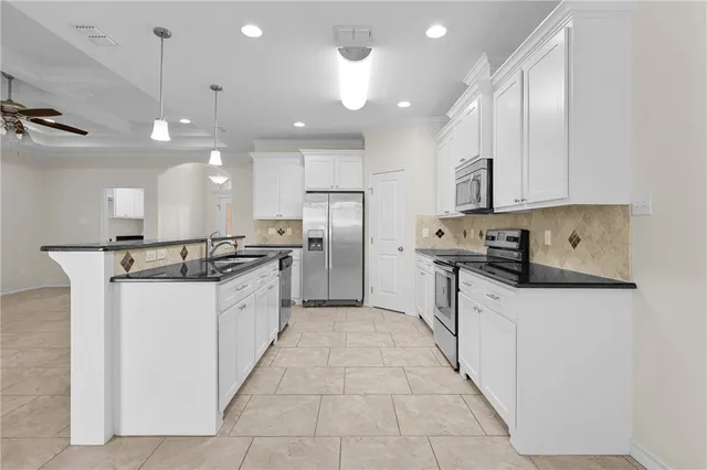 $2,375 | 13822 Whitecap Boulevard, Corpus Christi, TX 78418