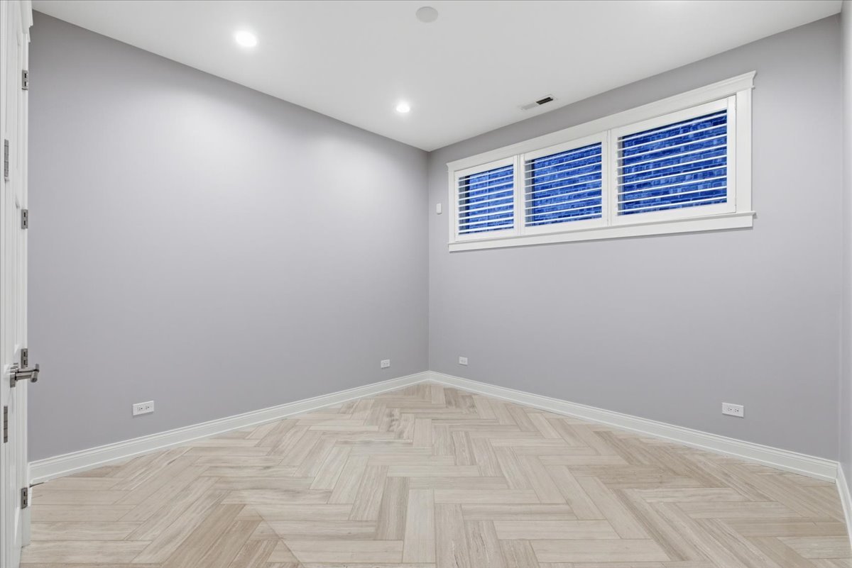 850 West Lill Avenue, Unit 1 Chicago, IL 60614 - Photo 18 of 23