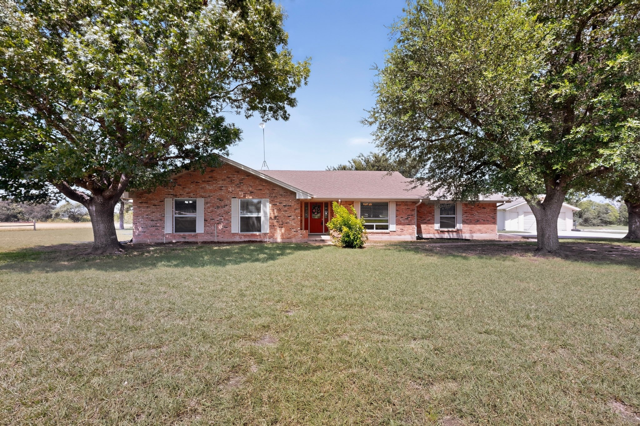 350 Richard Road Georgetown, TX 78626 - Photo 2 of 31 Welcome Home!