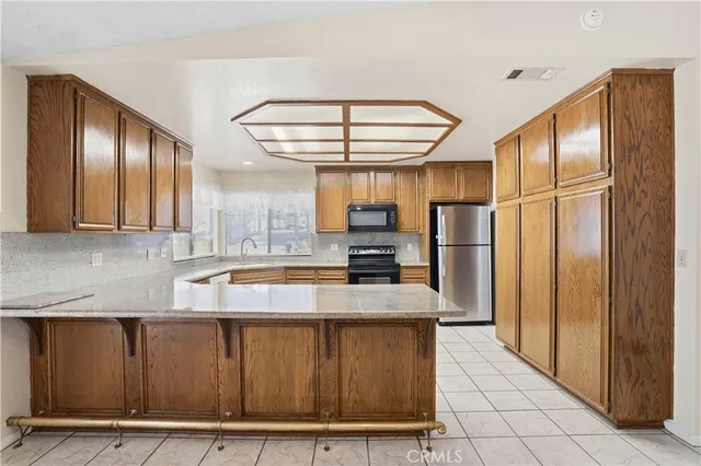 $615,000 | 22170 Mustang Court, Canyon Lake, CA 92587