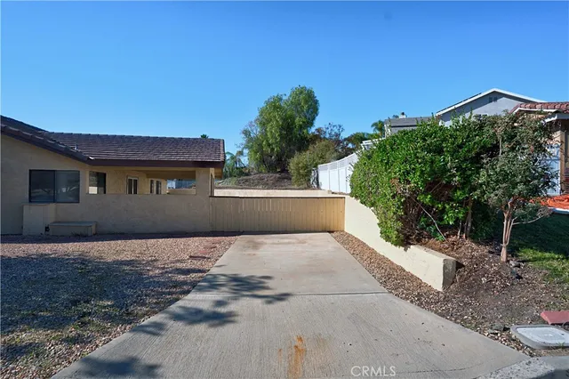 $615,000 | 22170 Mustang Court, Canyon Lake, CA 92587