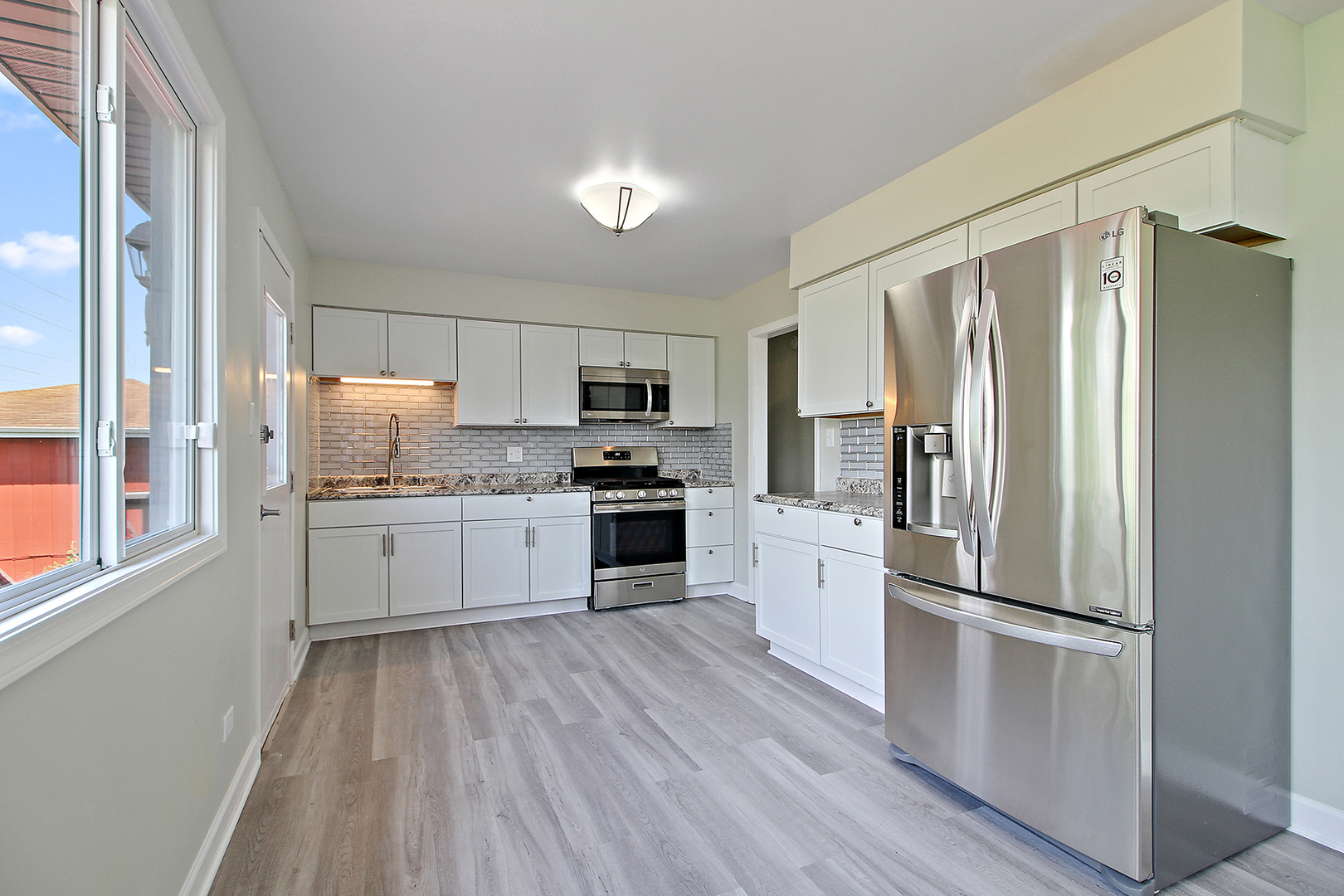626 Farmview Road University Park, IL 60484 - Photo 3 of 16