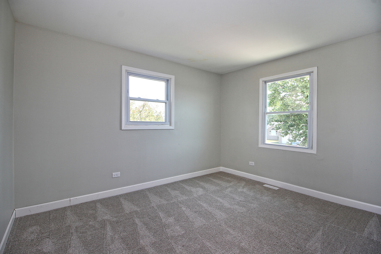 626 Farmview Road University Park, IL 60484 - Photo 5 of 16