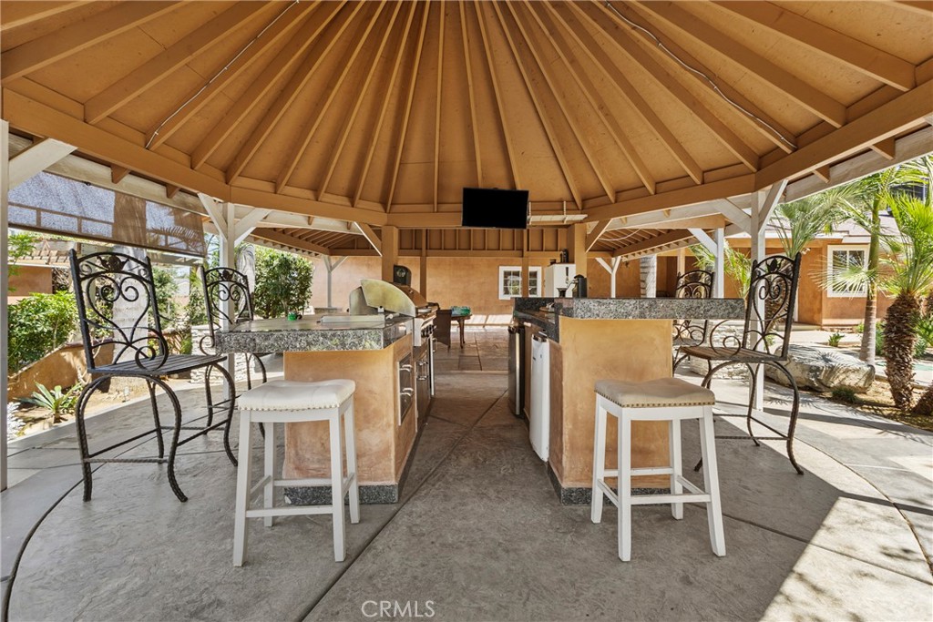 19345 Warren Road Riverside, CA 92508 - Photo 24 of 72 Covered Bar