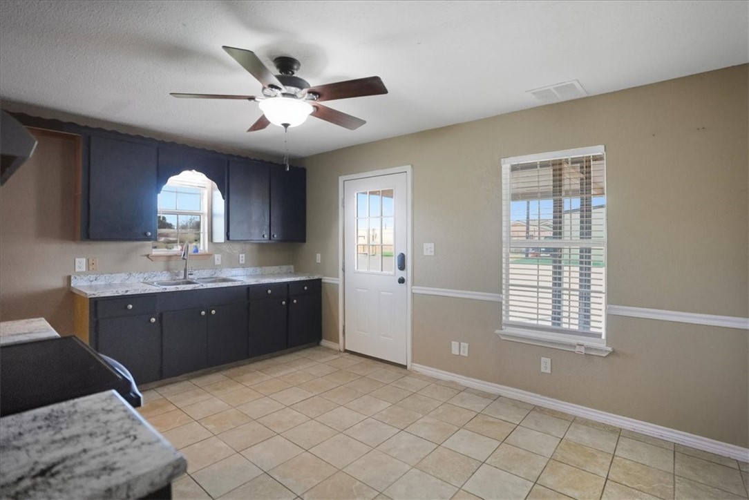 263 County Road 1331 Alice, TX 78332 - Photo 5 of 34