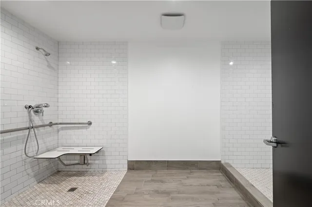 $8,000,000 | 800 East Dyer Road, Santa Ana, CA 92705