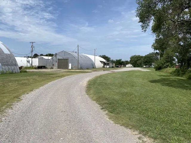 $300,000 | 2121 North A Street, Wellington, KS 67152