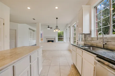$1,090,000 | 10201 Spicewood Mesa, Austin, TX 78759