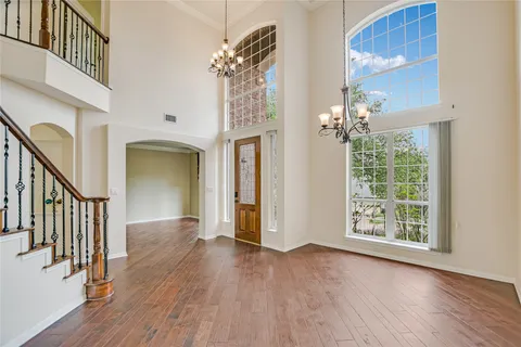 $1,090,000 | 10201 Spicewood Mesa, Austin, TX 78759