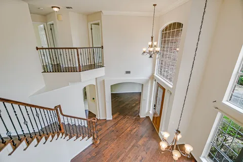 $1,090,000 | 10201 Spicewood Mesa, Austin, TX 78759
