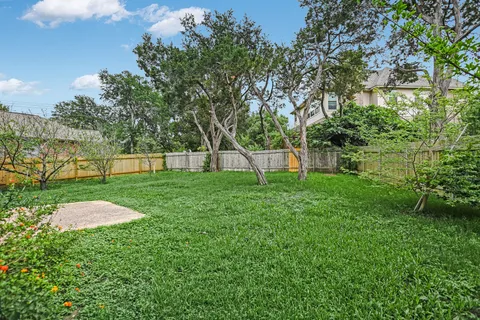 $1,090,000 | 10201 Spicewood Mesa, Austin, TX 78759