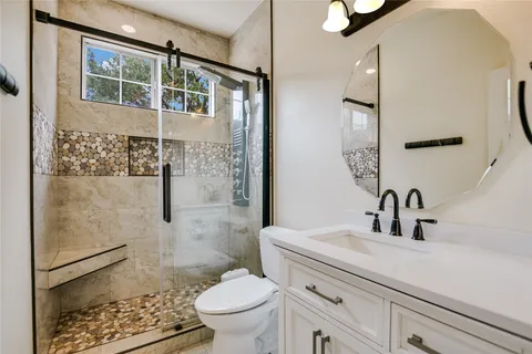 $1,090,000 | 10201 Spicewood Mesa, Austin, TX 78759