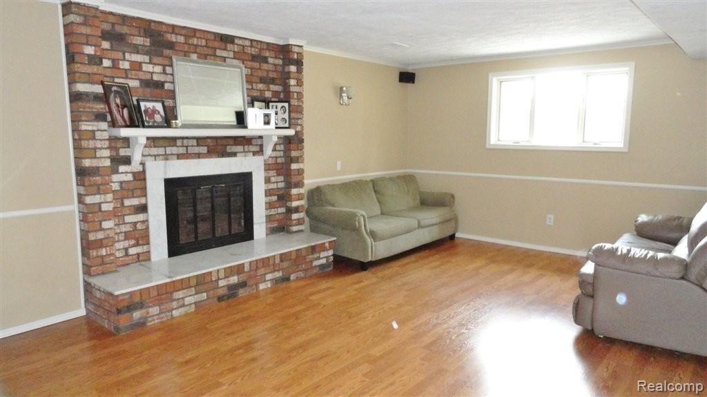 47530 Barbara Road Macomb, MI 48044 - Photo 12 of 23 DSC02889.JPG