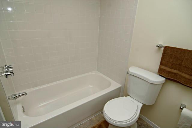 8703 Royal Ridge Lane Laurel, MD 20708 - Photo 20 of 30 Bath