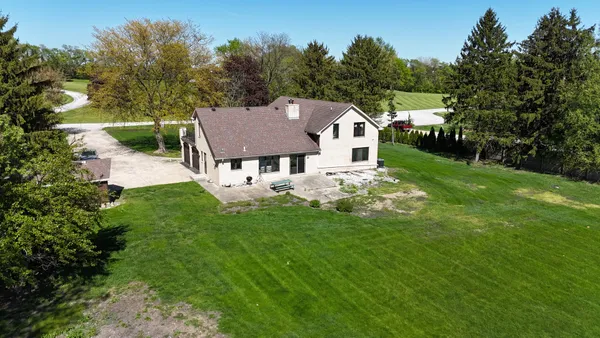 $450,000 | 3321 East Reichert Drive, Crete, IL 60417