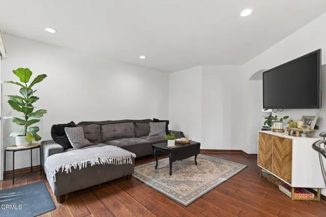 $710,000 | 4999 Dekoven Street, Ventura, CA 93003