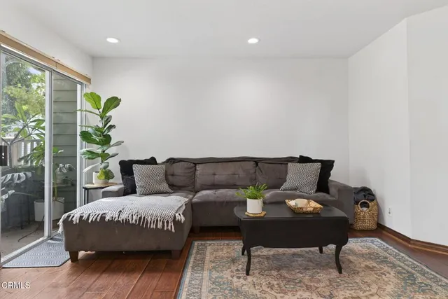 $710,000 | 4999 Dekoven Street, Ventura, CA 93003