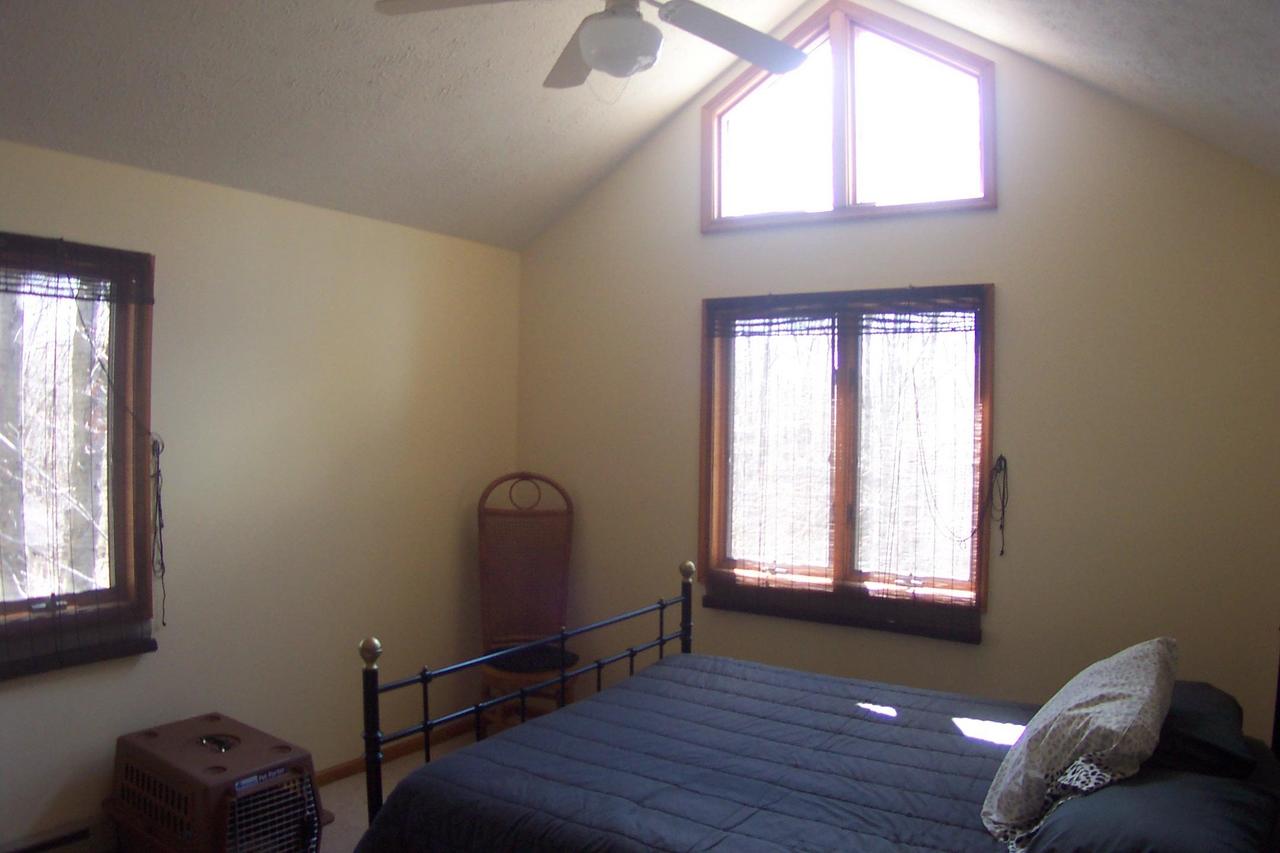 35 Red Spruce Road Pocono Pines, PA 18350 - Photo 4 of 6 Bedroom 3