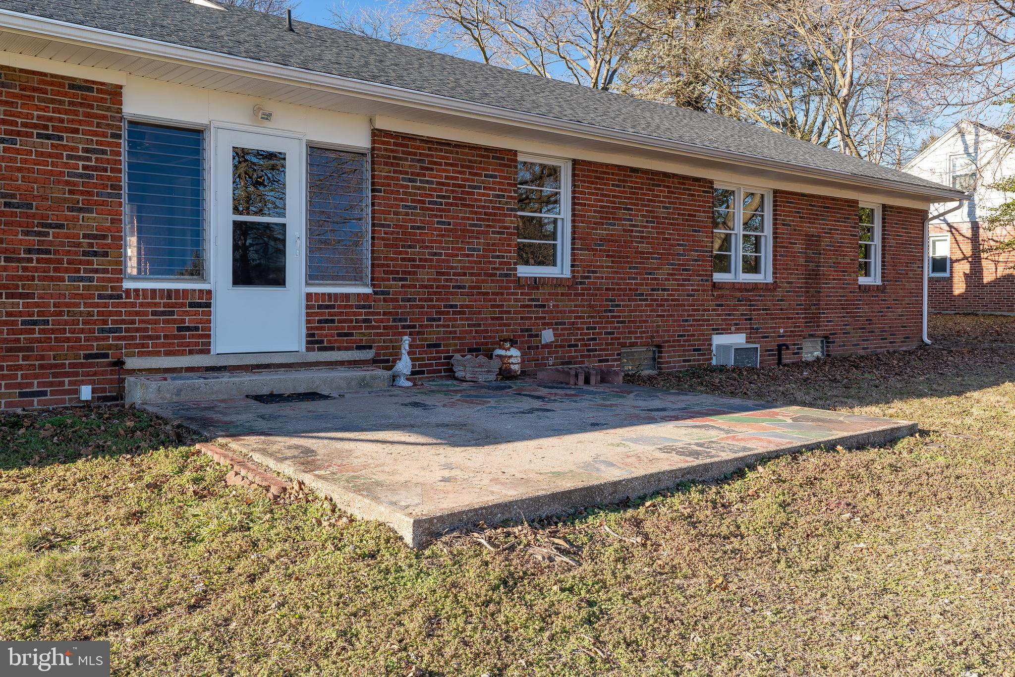 415 Hanover Road York, PA 17408 - Photo 13 of 39