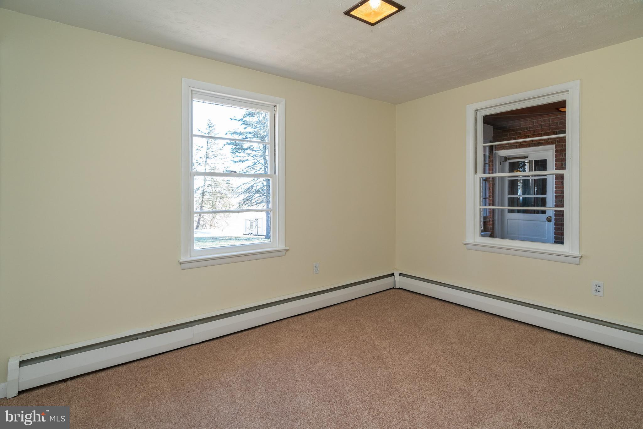 415 Hanover Road York, PA 17408 - Photo 19 of 39