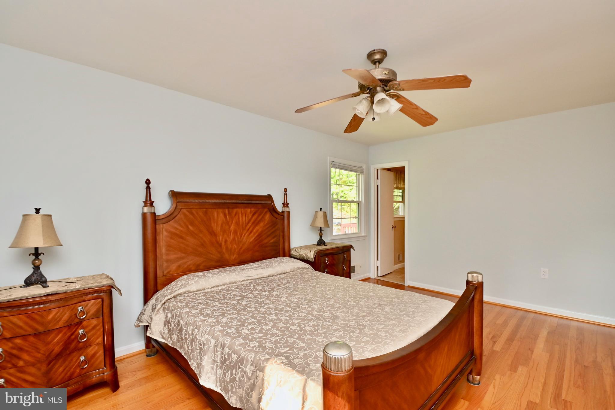 18416 Cabin Road Triangle, VA 22172 - Photo 11 of 30 Master Bed