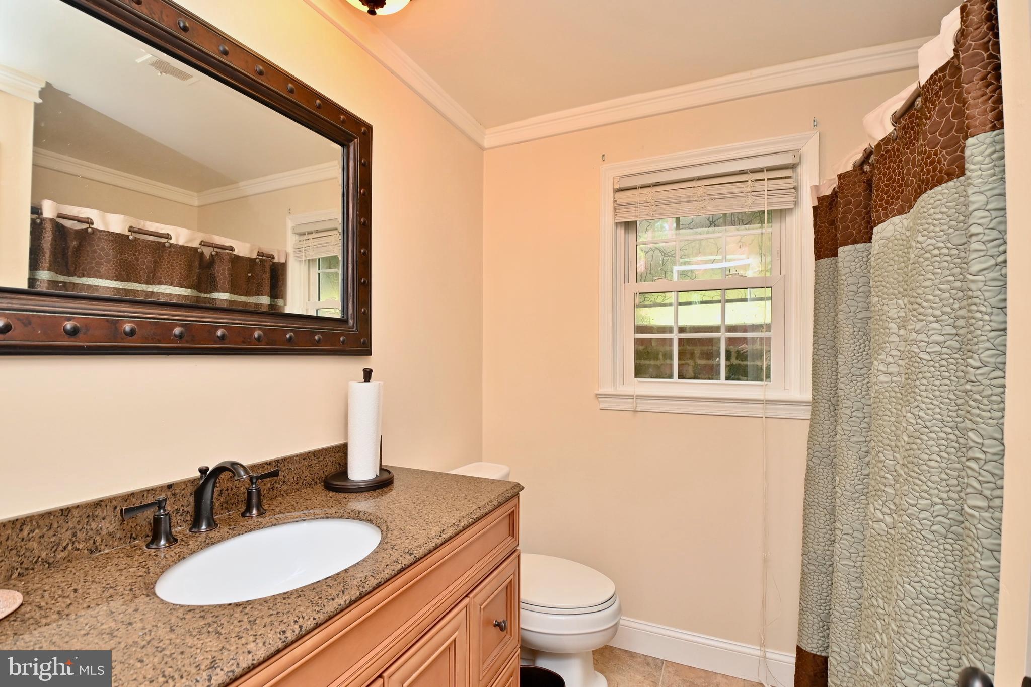 18416 Cabin Road Triangle, VA 22172 - Photo 20 of 30 Bath Room
Lower Level