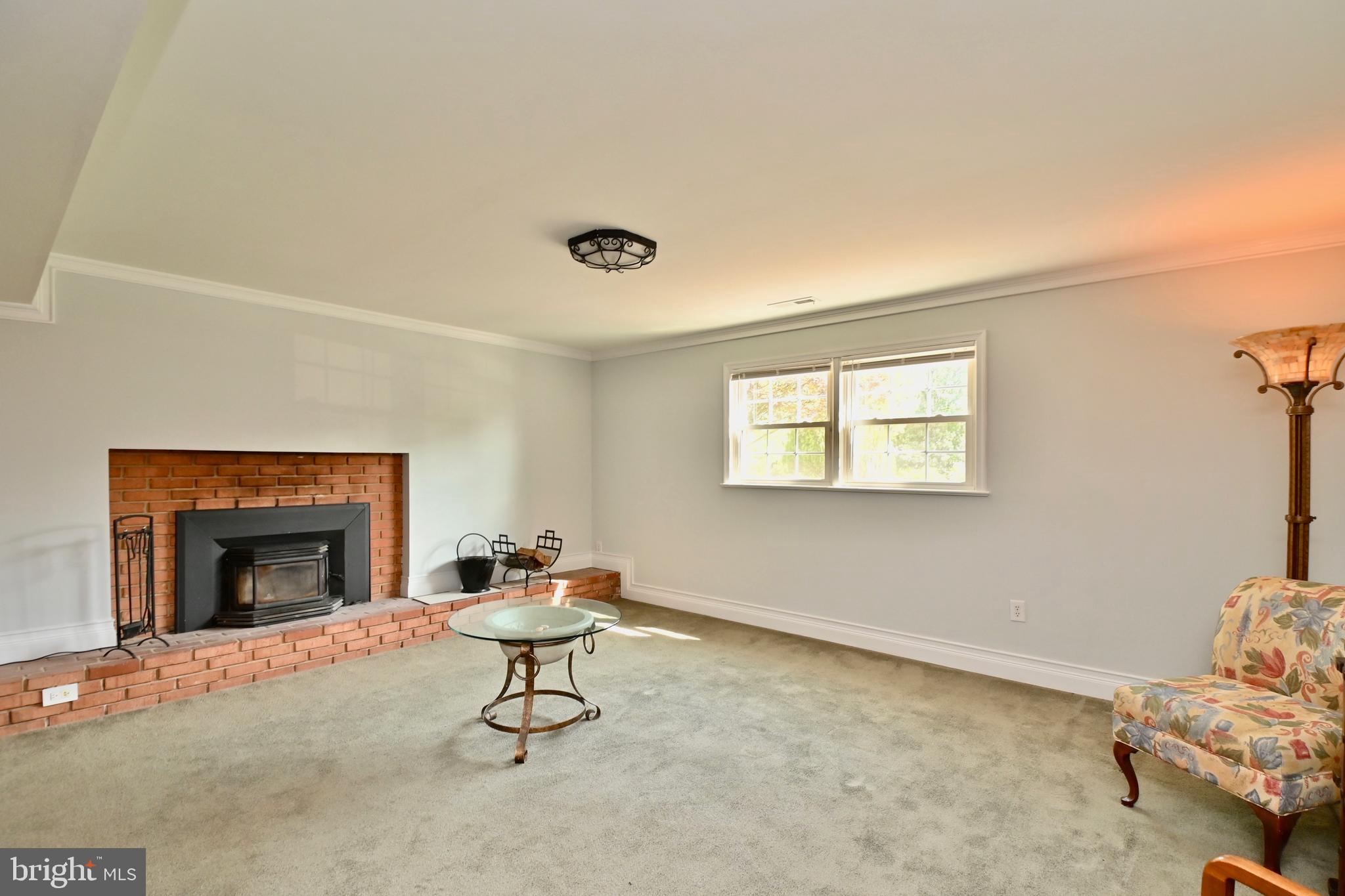 18416 Cabin Road Triangle, VA 22172 - Photo 23 of 30 Rec Room
Lower level