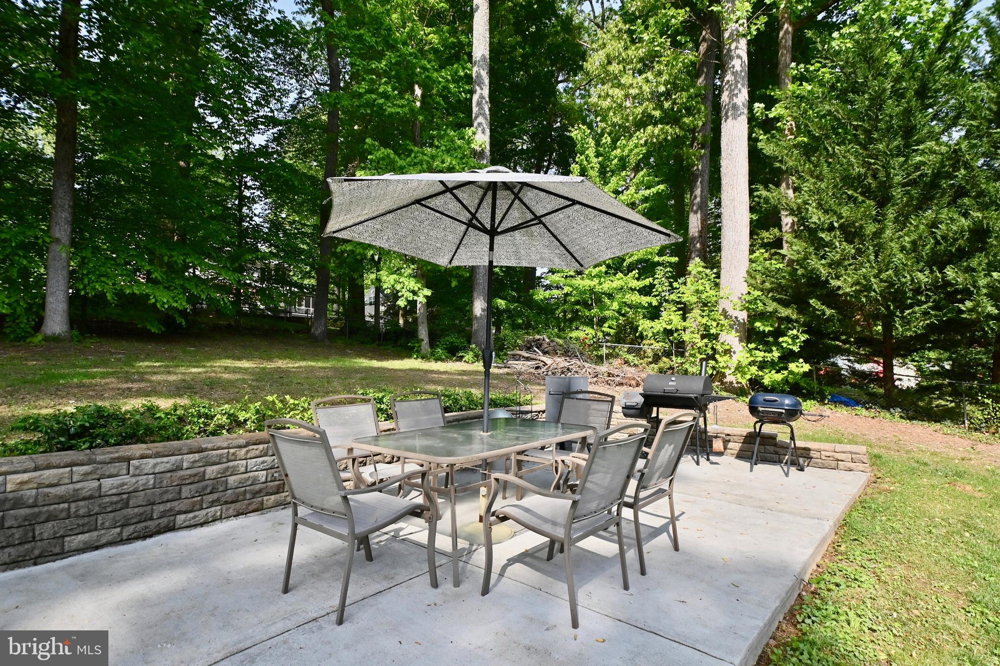 18416 Cabin Road Triangle, VA 22172 - Photo 26 of 30 Patio