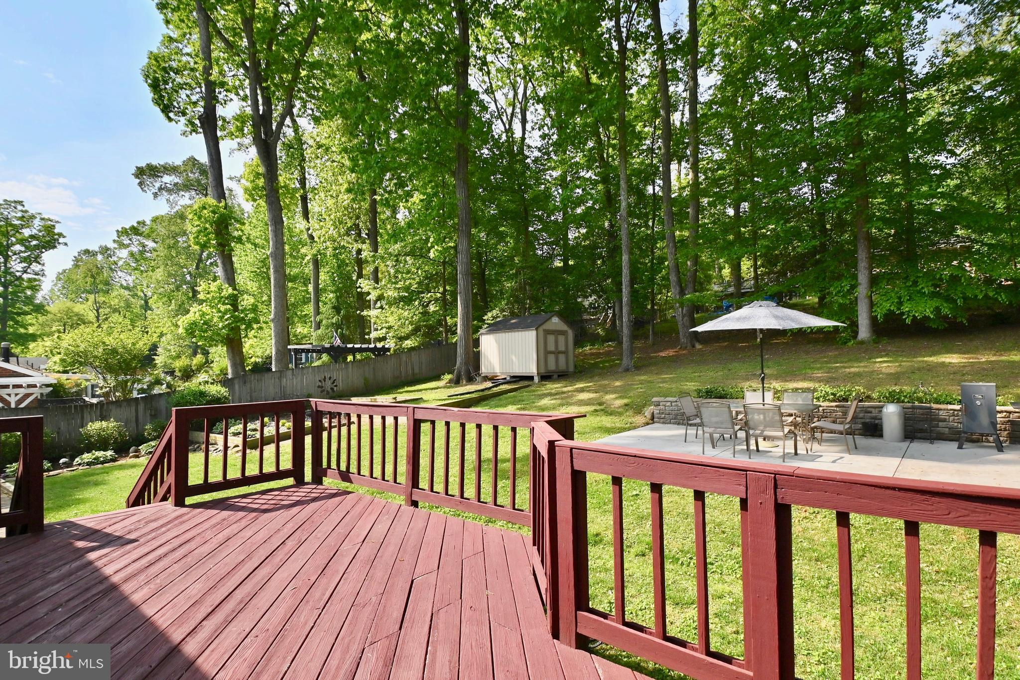 18416 Cabin Road Triangle, VA 22172 - Photo 30 of 30 Deck
Back Yard