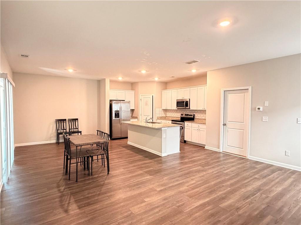 223 Wynn Way Pendergrass, GA 30567 - Photo 3 of 19