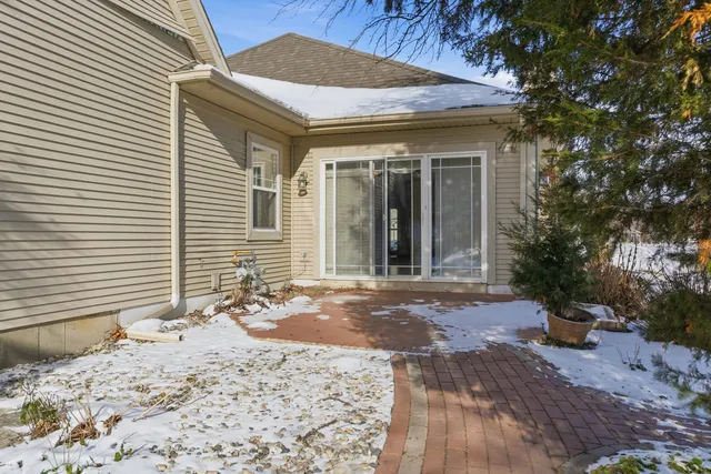 $389,900 | 214 Abington Street, Valparaiso, IN 46385