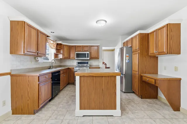 $389,900 | 214 Abington Street, Valparaiso, IN 46385