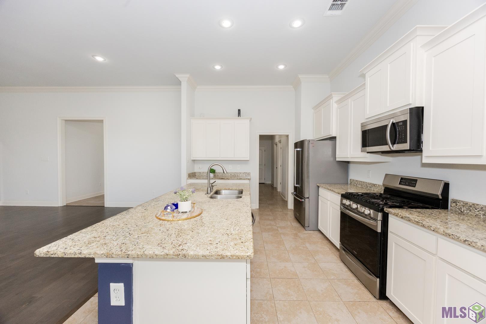 6358 Union Drive Addis, LA 70710 - Photo 9 of 37