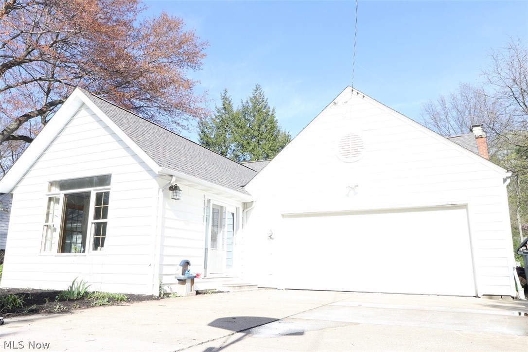 304 Somerset Road Akron, OH 44313 - Photo 4 of 18 Gallery Image 4