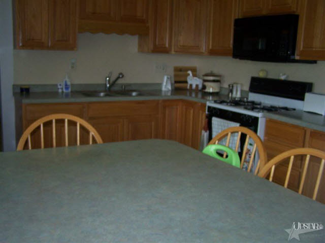 110 Brookwood Drive Decatur, IN 46733 - Photo 2 of 3 Gallery Image 2