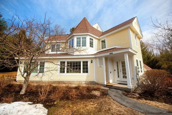 $530,900 | 37 B Kingswood Road, West Dover, VT 05356