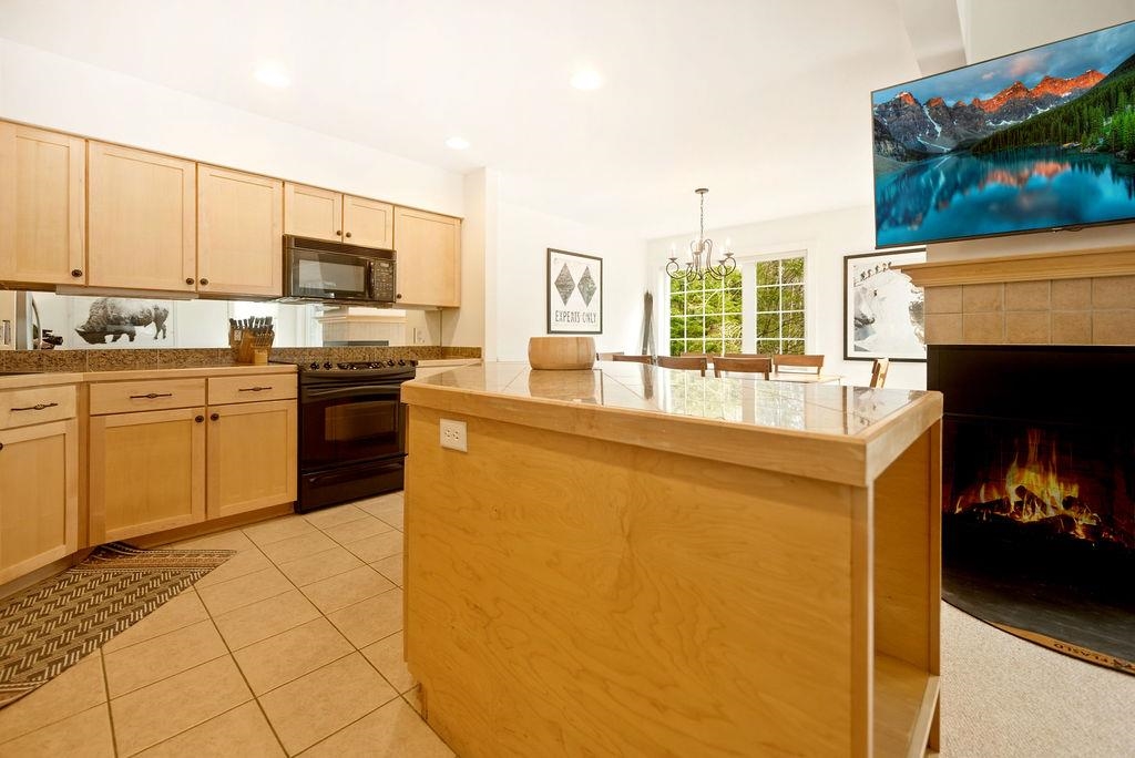 37 B Kingswood Road West Dover, VT 05356 - Photo 11 of 45